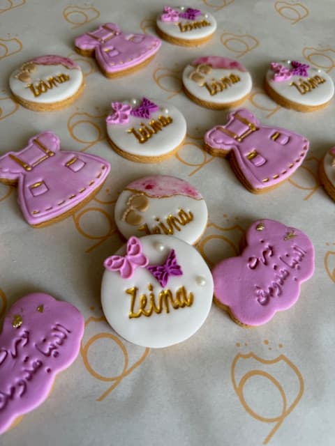 Baby shower cookies personalised for Zeina.